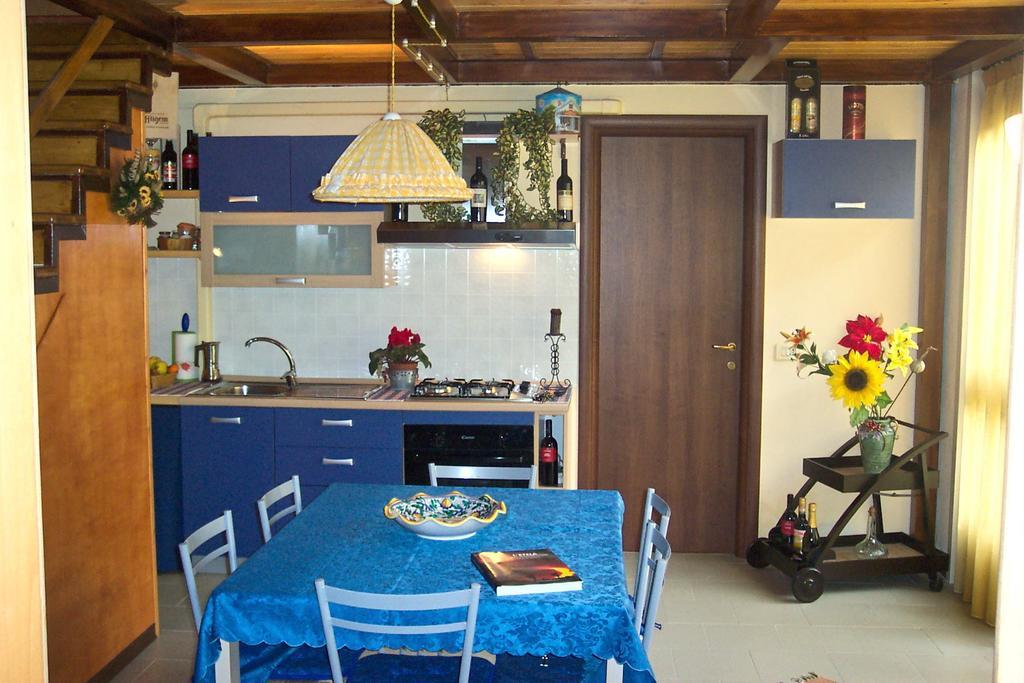 Casa Etna-Mare Διαμέρισμα Santa Venerina Δωμάτιο φωτογραφία
