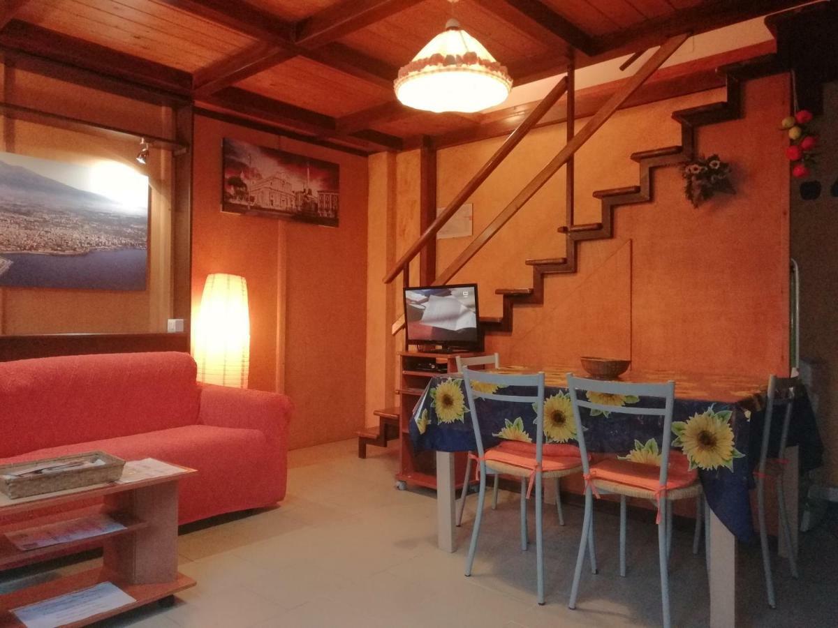 Casa Etna-Mare Διαμέρισμα Santa Venerina Εξωτερικό φωτογραφία